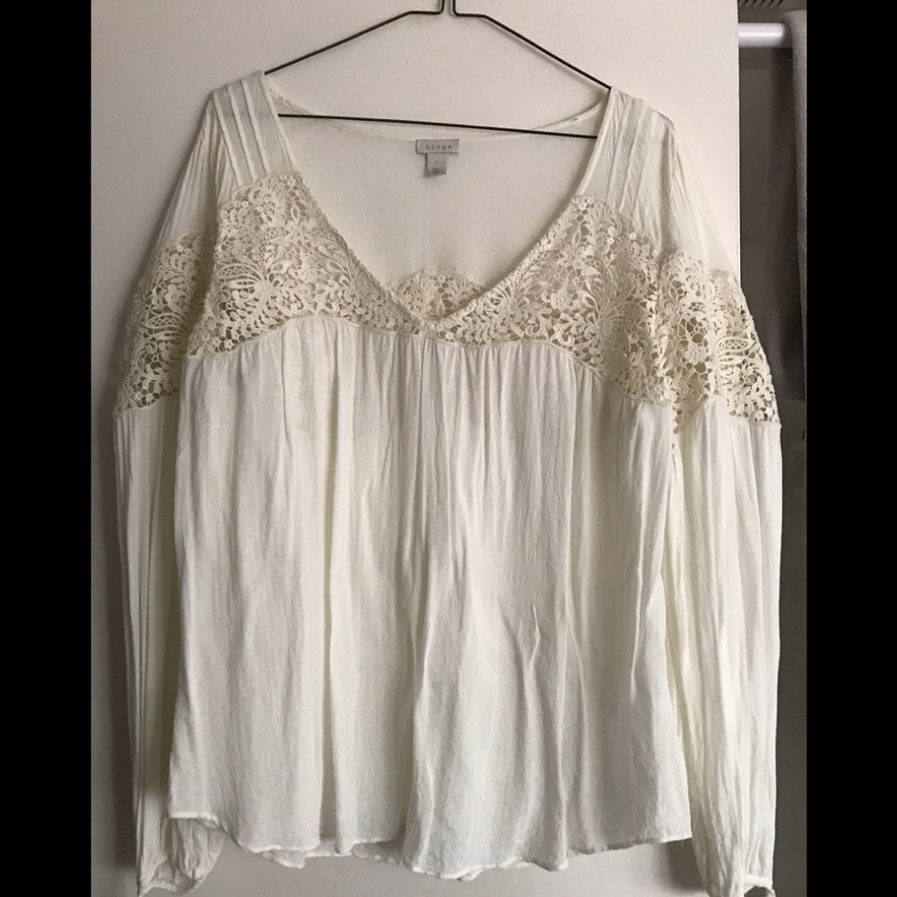 Lacey Blouse by Lush